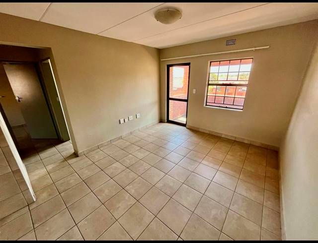 2 BEDROOM APARTMENT FOR SALE IN MONTANA TUINE